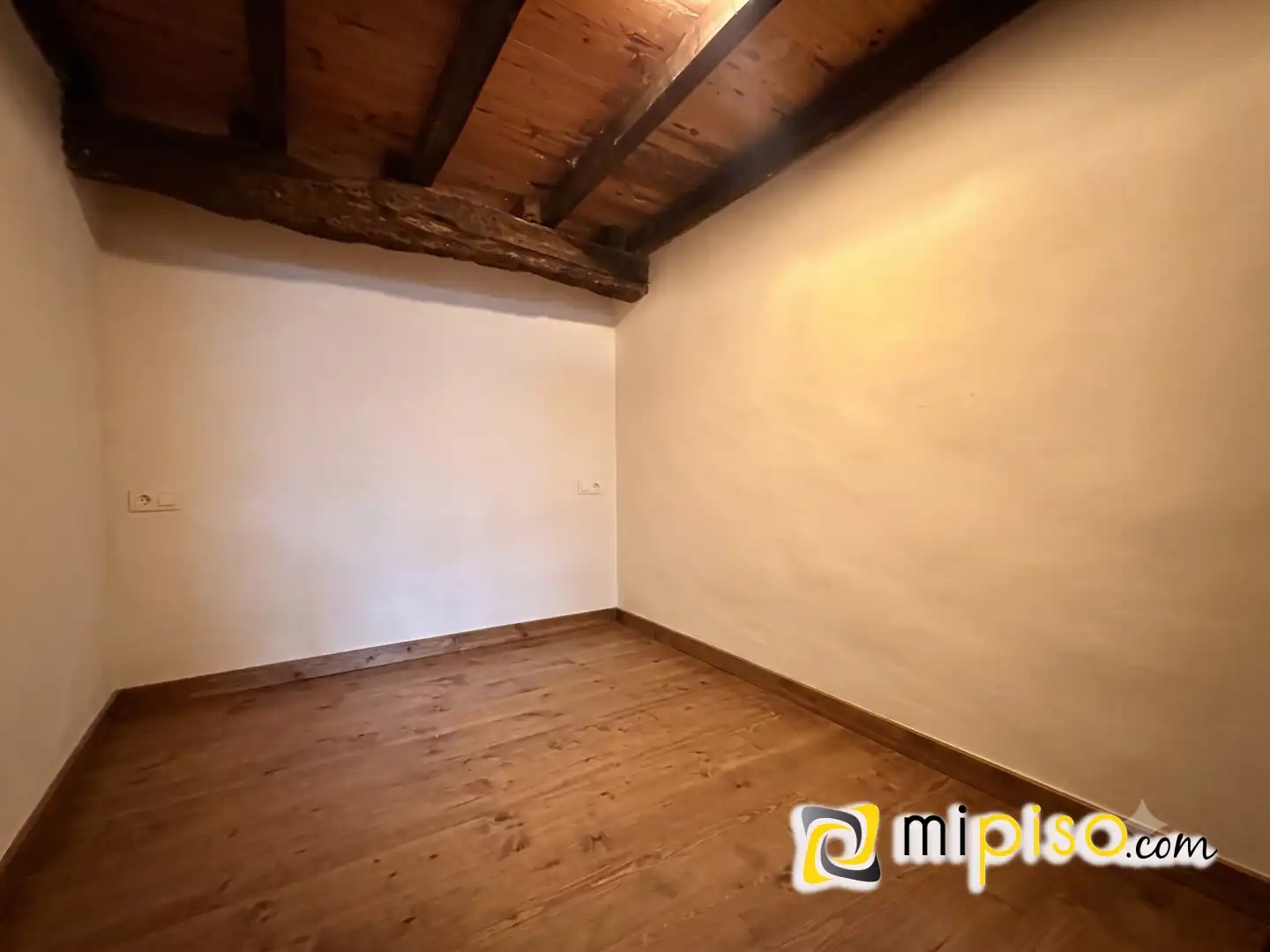 Sala d'estar de Pis en venda en Laredo