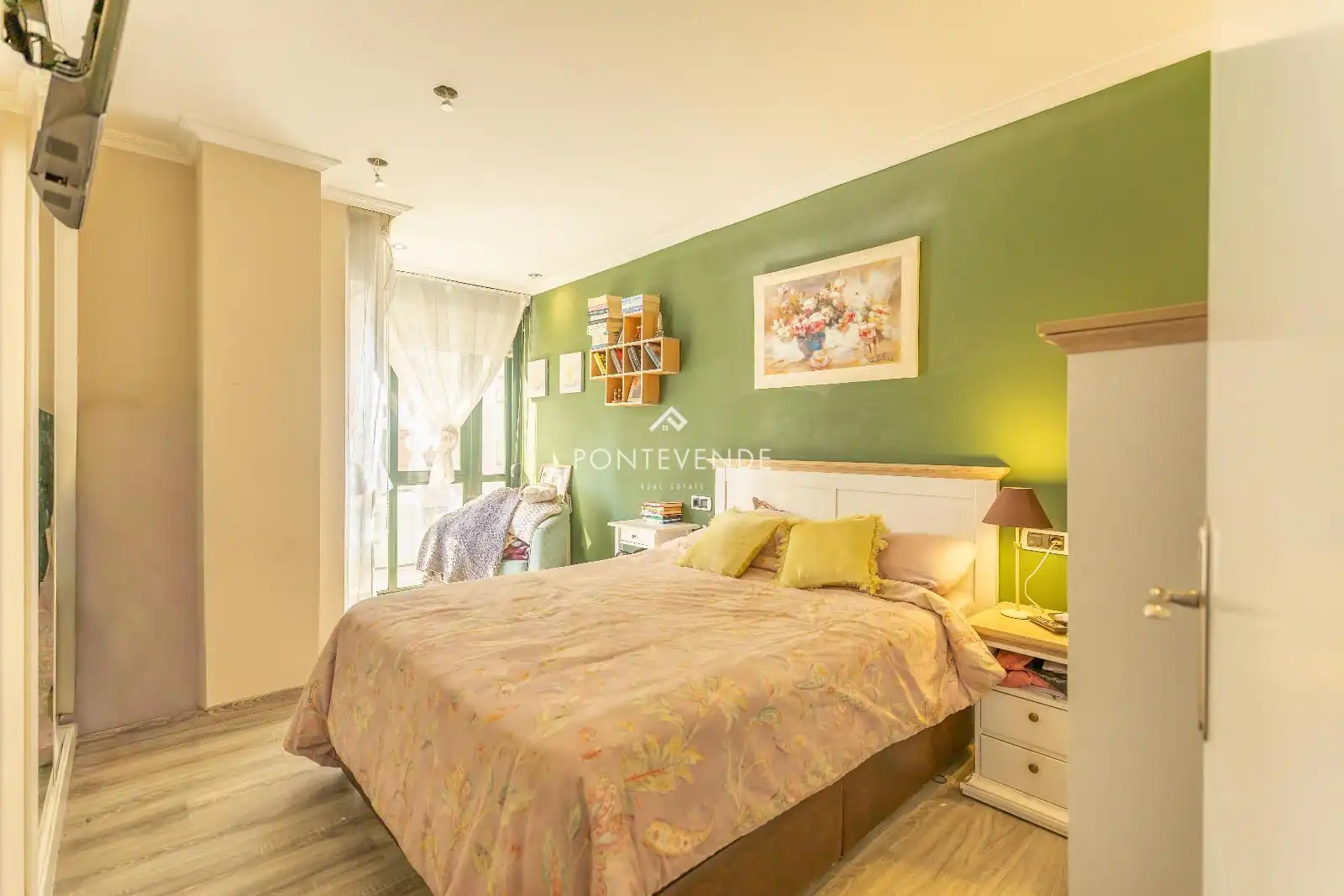 Piso en venta en Teixugueiras, Alcabre