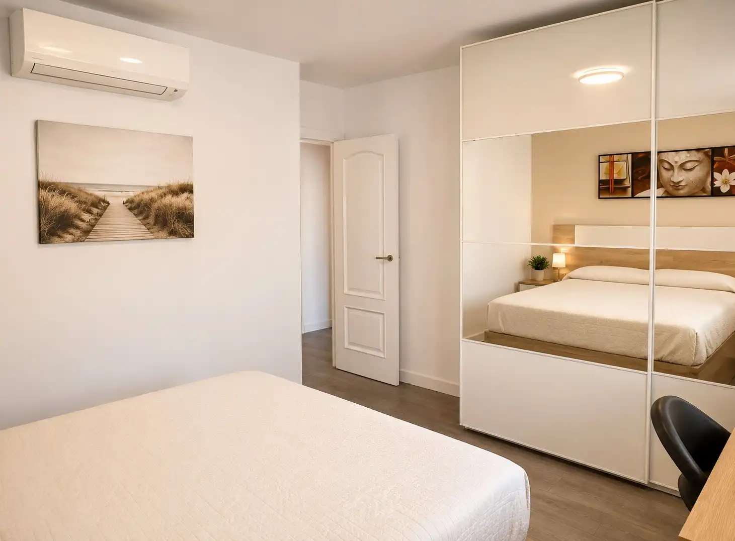 Habitación de Piso de alquiler en Valencia con Aire acondicionado, Parquet y Amueblado