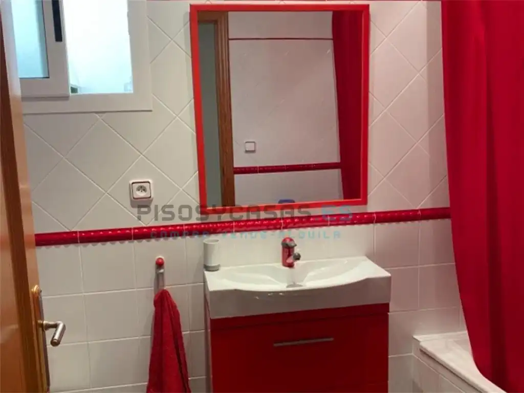 Baño de Casa adosada en venta en Yátova con Aire acondicionado, Terraza y Balcón