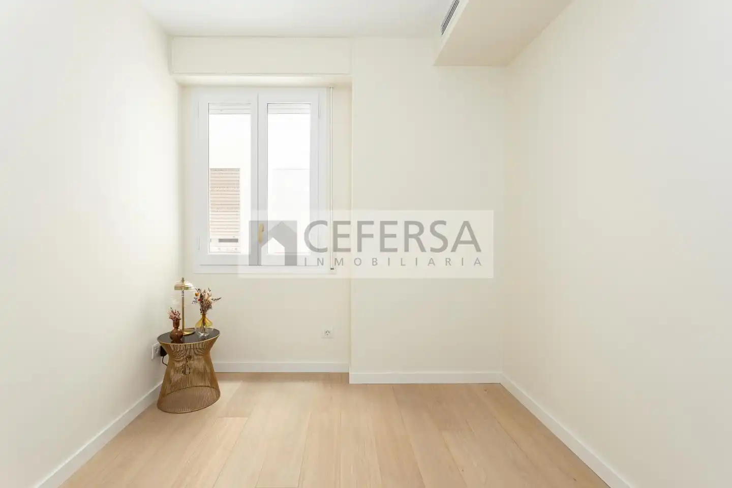 Bedroom of Flat for sale in Barcelona  with Air Conditioner, Heating and Storage room
