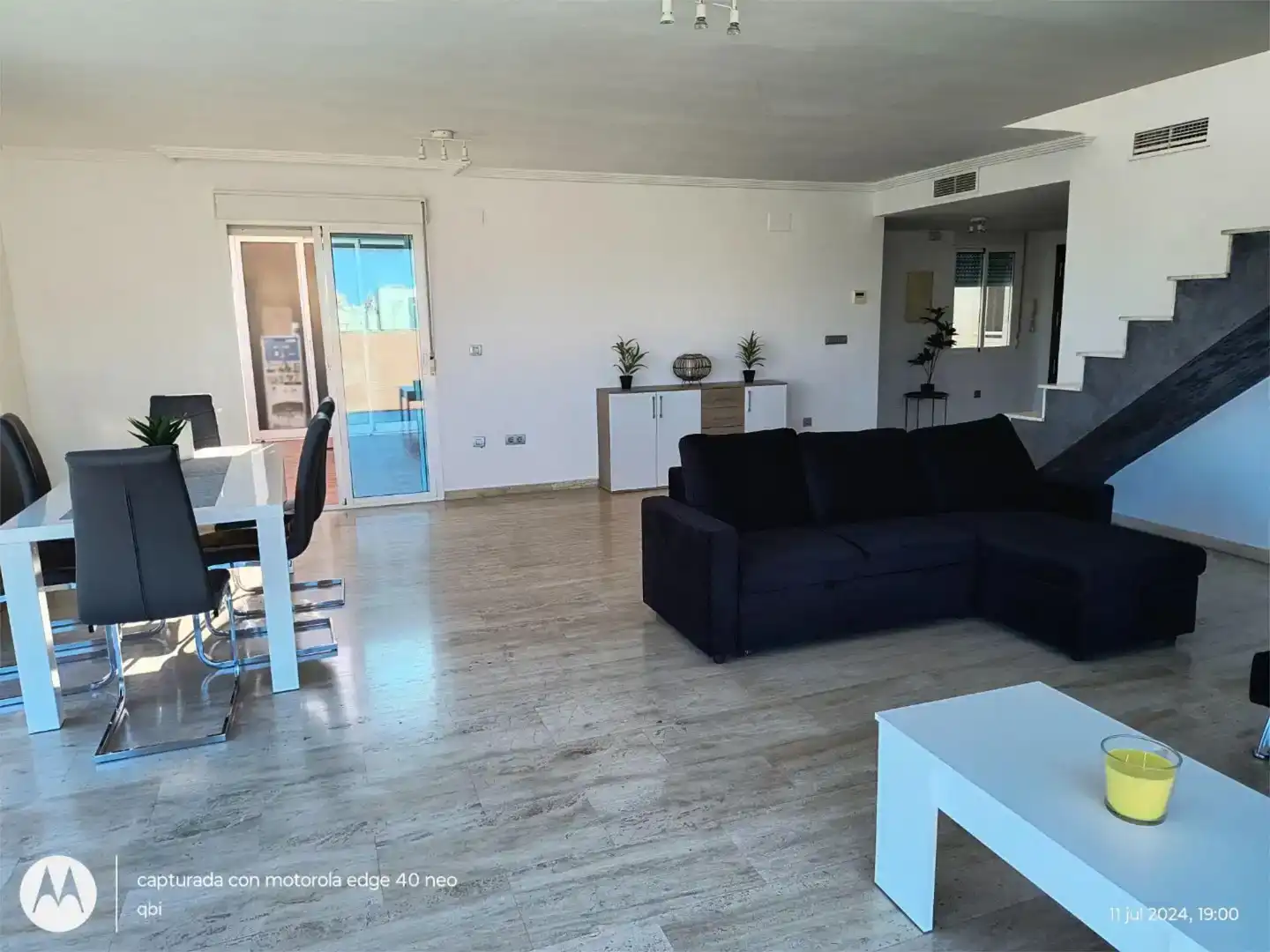 Wohnzimmer von Dachboden zur Miete in Alicante / Alacant mit Klimaanlage, Schwimmbad und Balkon
