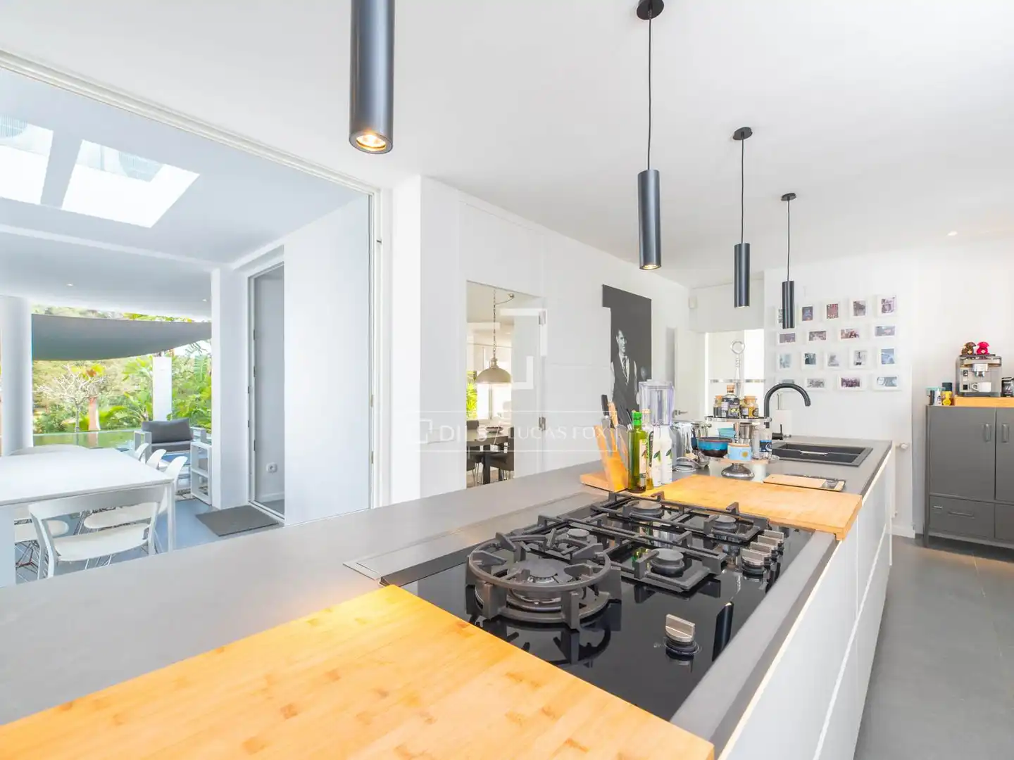 Kitchen of Houses for sale in Santa Eulària des Riu  with Air Conditioner, Heating and Terrace