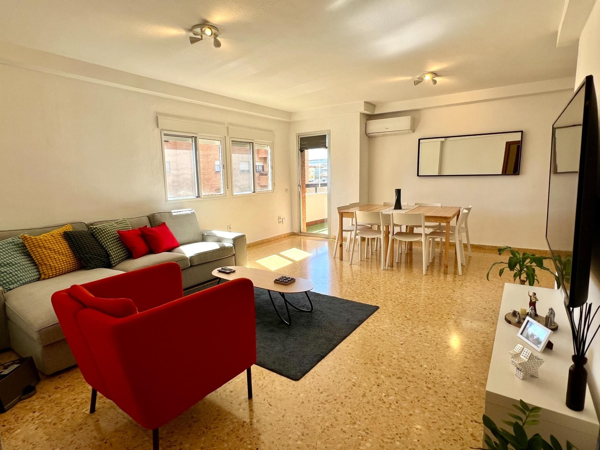 Living room of Apartment for sale in Paterna  with Air Conditioner, Heating and Storage room