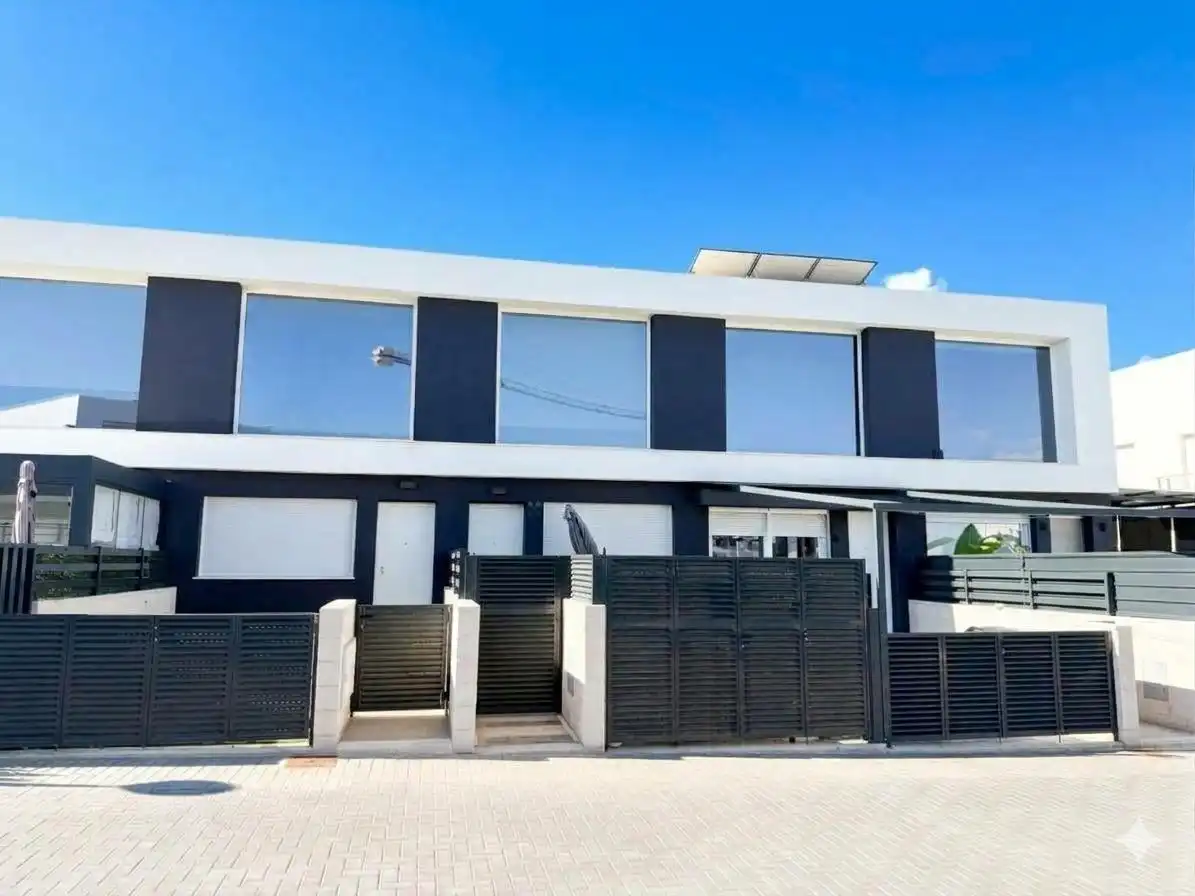 Dúplex amb piscina de lloguer a Gran Alacant