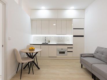 Apartament amb ascensor en venda a Calle Mármoles 23