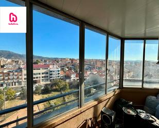 Vista exterior de Àtic en venda en Esparreguera amb Aire condicionat, Calefacció i Terrassa