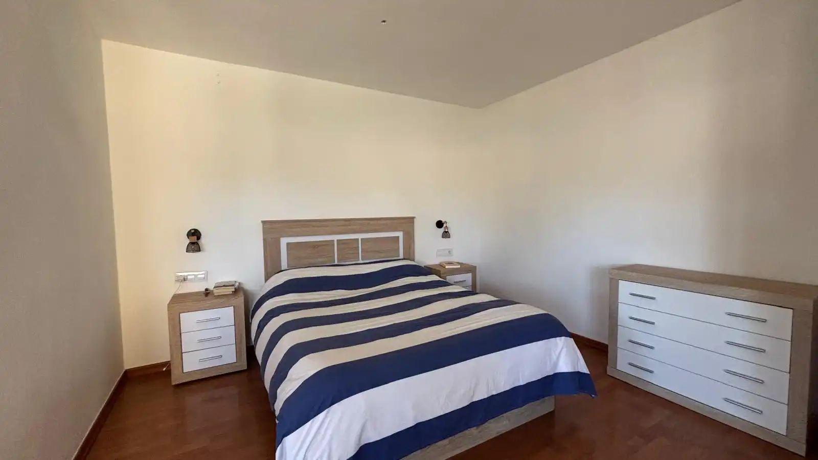 Habitación de Casa o chalet en venta en Cartagena con Calefacción, Terraza y Amueblado