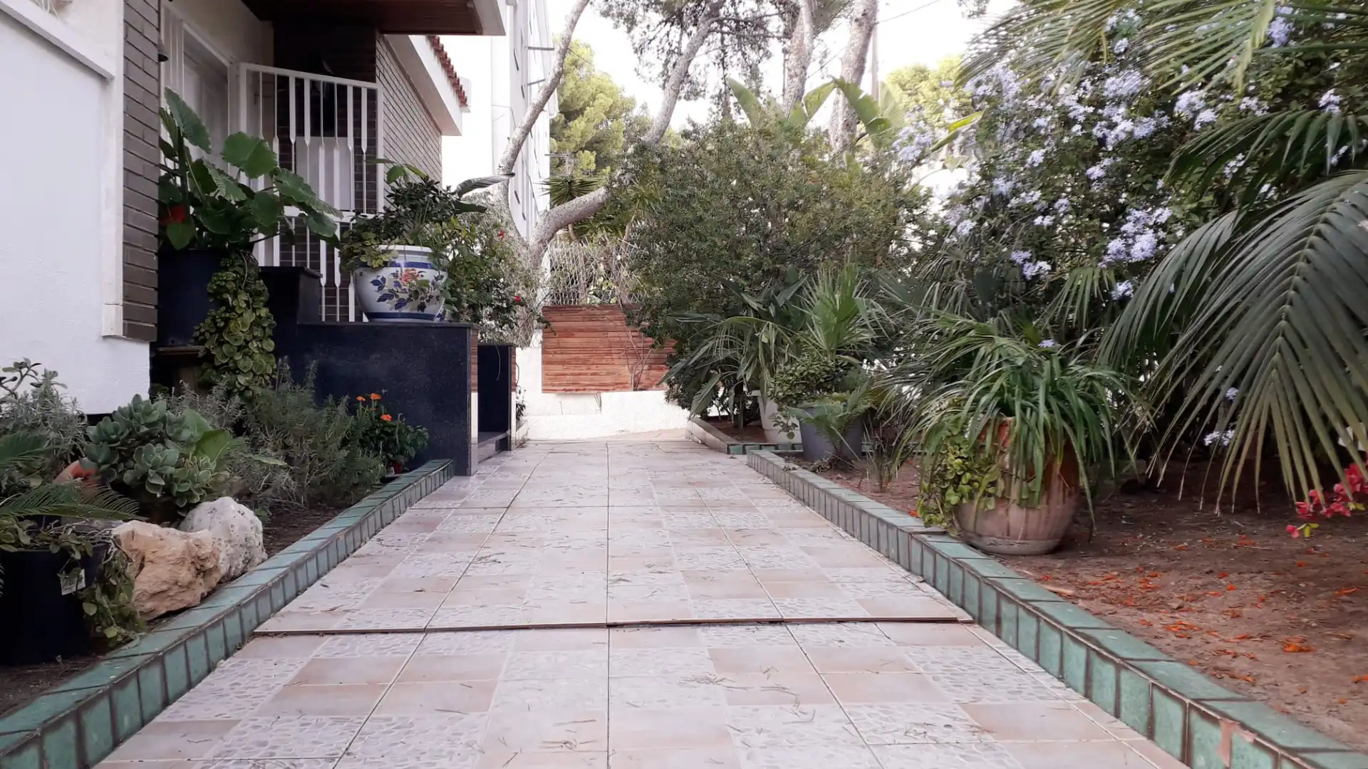 Terrassa de Casa o xalet en venda en Castelldefels amb Aire condicionat, Calefacció i Jardí privat
