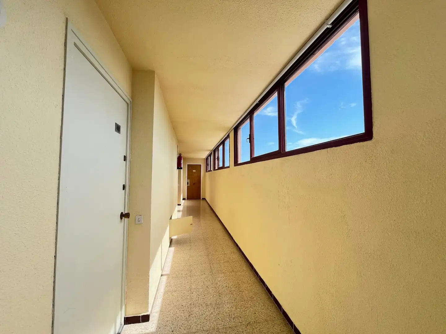 Study for sale in Roses  with Air Conditioner, Parquet flooring and Balcony