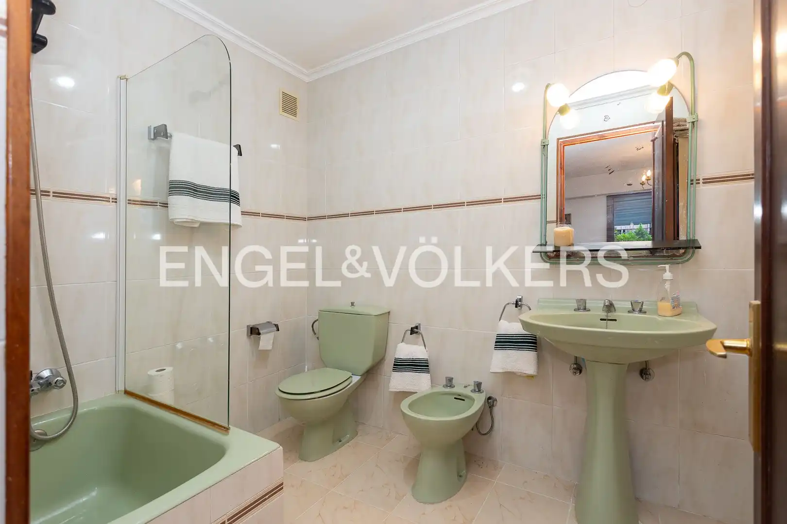 Bathroom of Houses for sale in Bareyo  with Heating, Private garden and Terrace