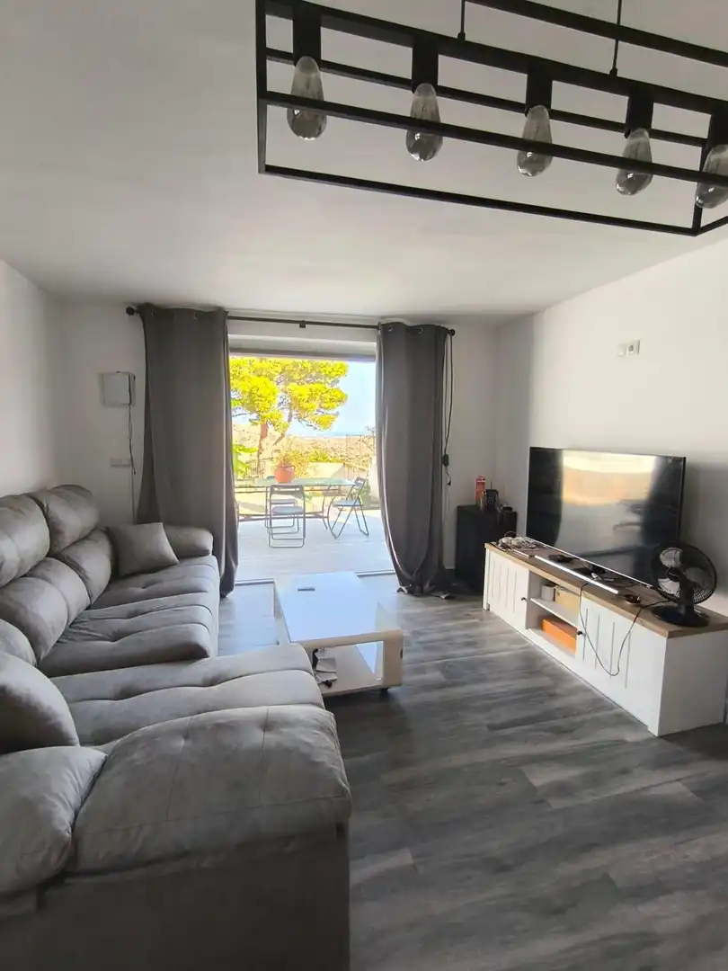 Sala de estar de Casa o chalet en venta en Agost con Aire acondicionado, Jardín privado y Terraza