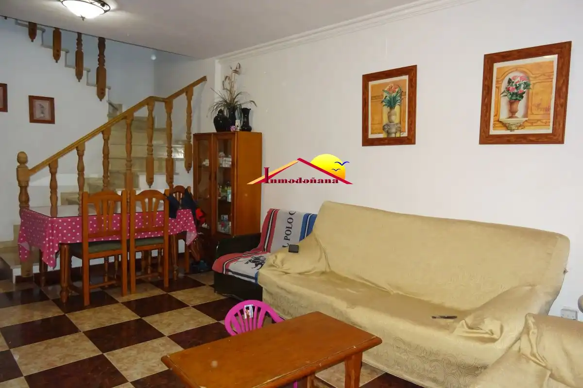 Sala de estar de Casa adosada en venta en Almonte