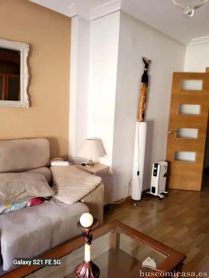 Habitación de Planta baja de alquiler en Linares con Aire acondicionado, Terraza y Amueblado