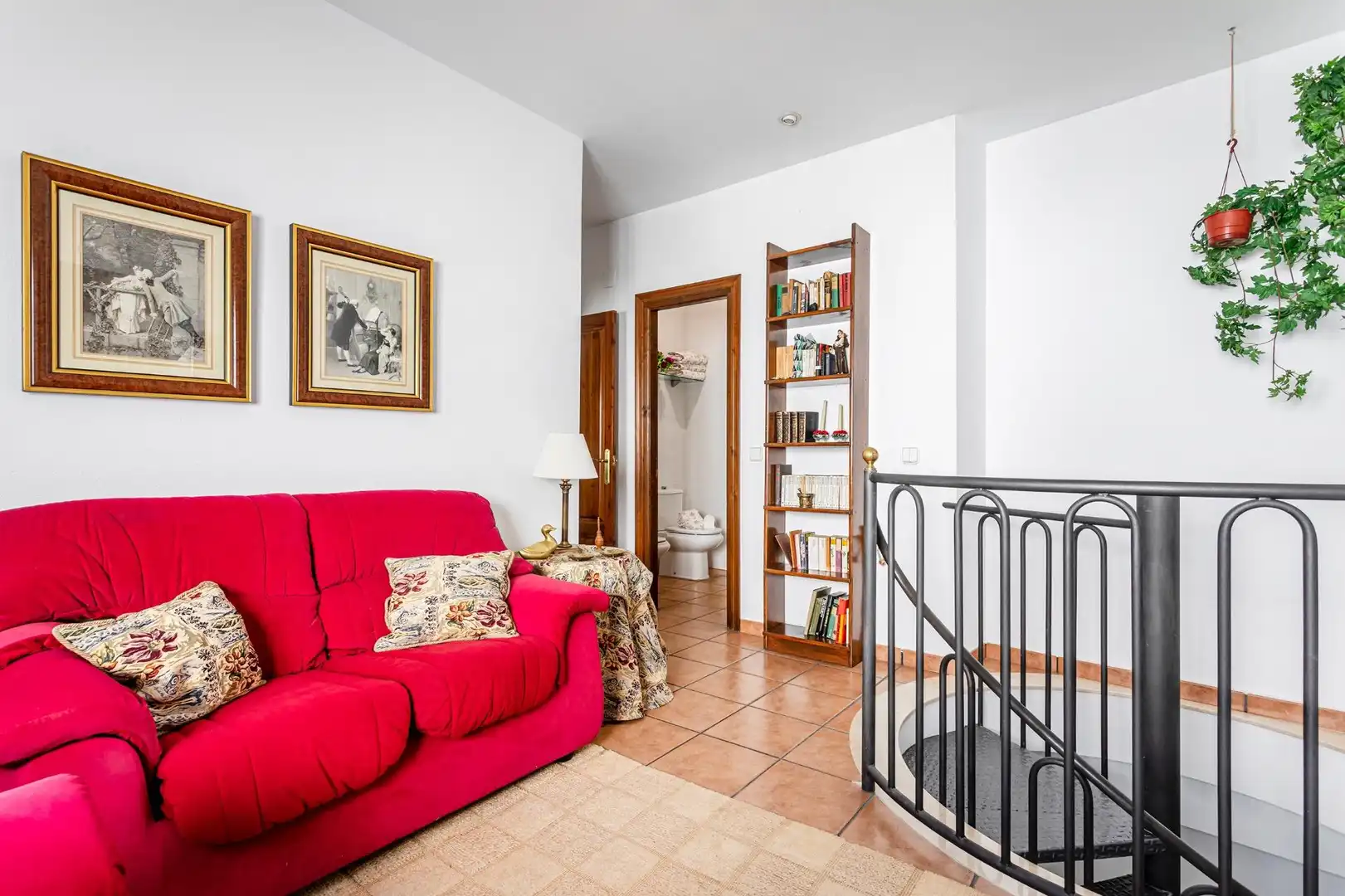 Living room of Houses for sale in Chiva  with Air Conditioner, Private garden and Terrace