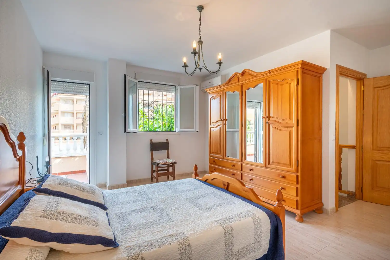 Habitación de Casa o chalet en venta en Roquetas de Mar