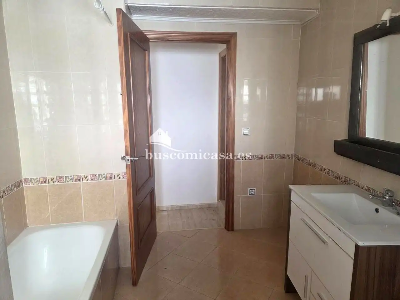 Baño de Casa adosada en venta en Arjona con Terraza
