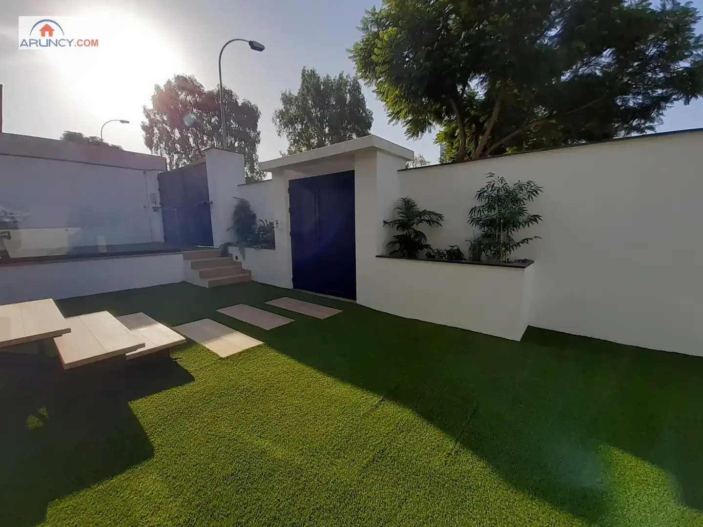 Garden of Houses for sale in Montequinto  with Air Conditioner, Private garden and Storage room