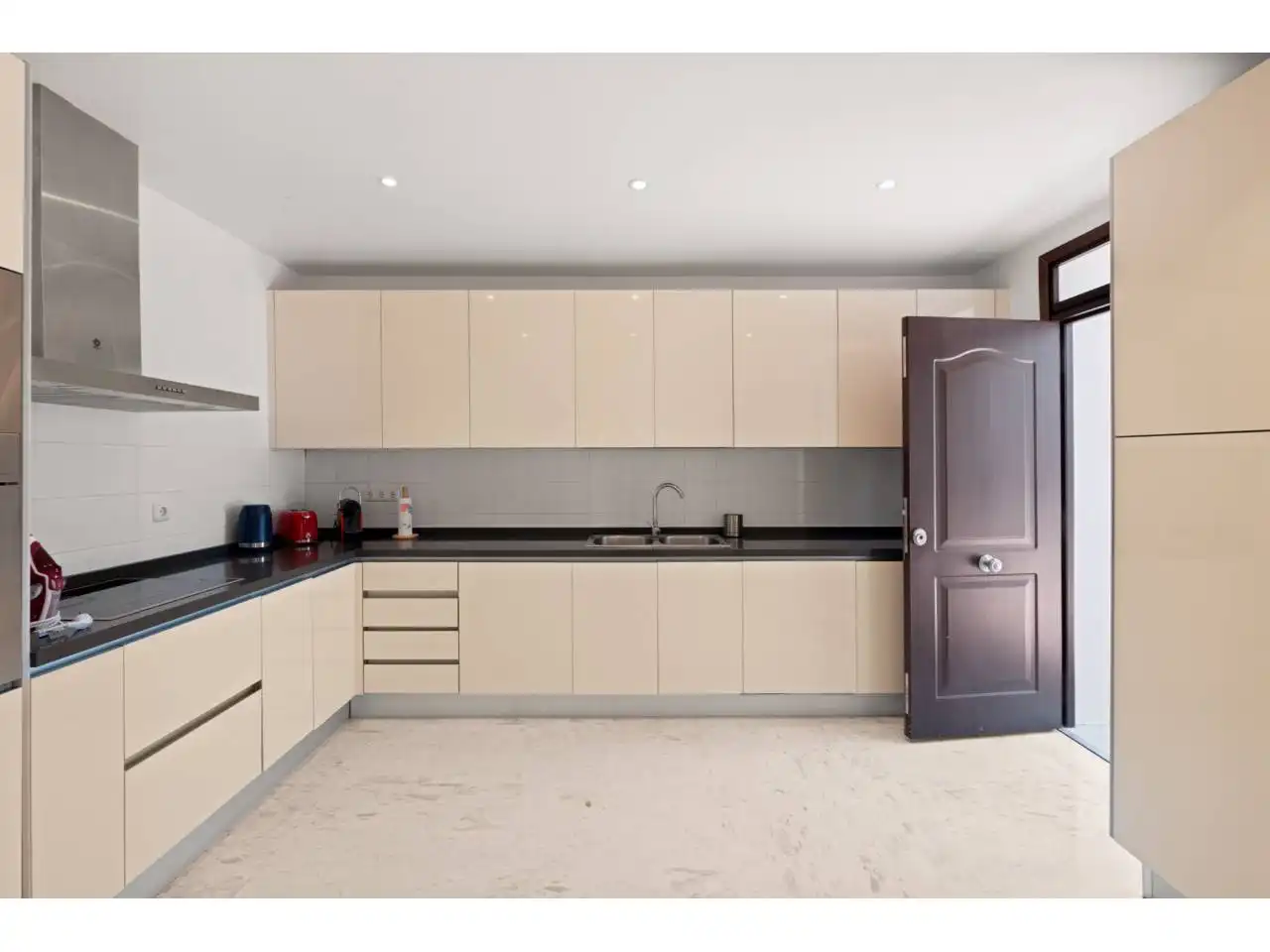 Cocina de Loft en venta en Ojén con Aire acondicionado, Calefacción y Jardín privado
