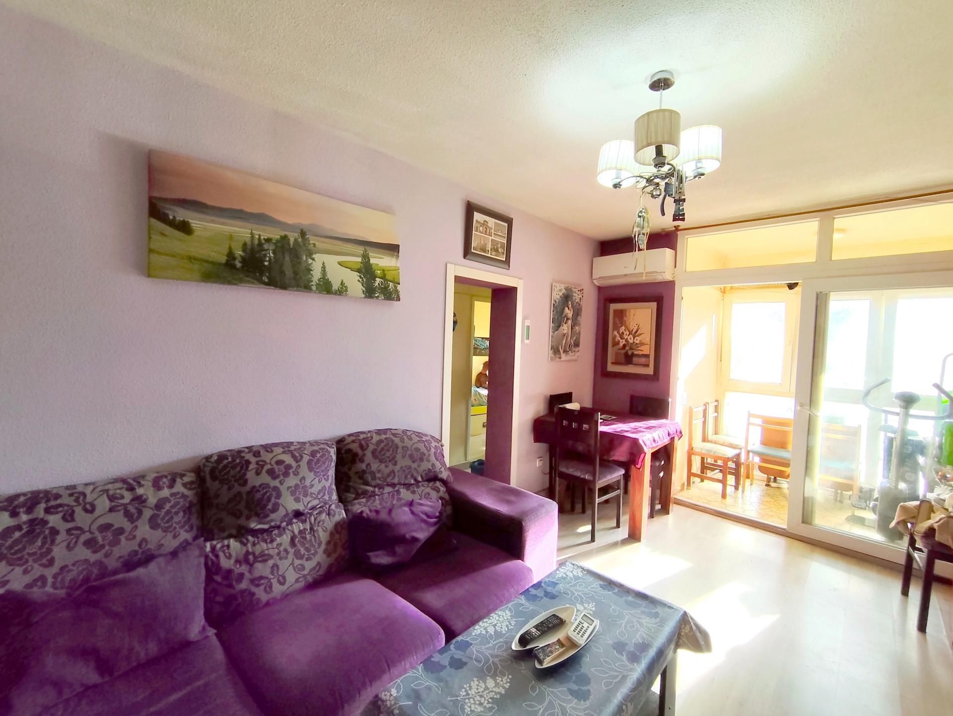 Living room of Flat for sale in  Madrid Capital  with Heating