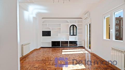 Foto 3 de Piso de alquiler en Calle Marcelino Alvarez, 24, Ventas,  Madrid Capital