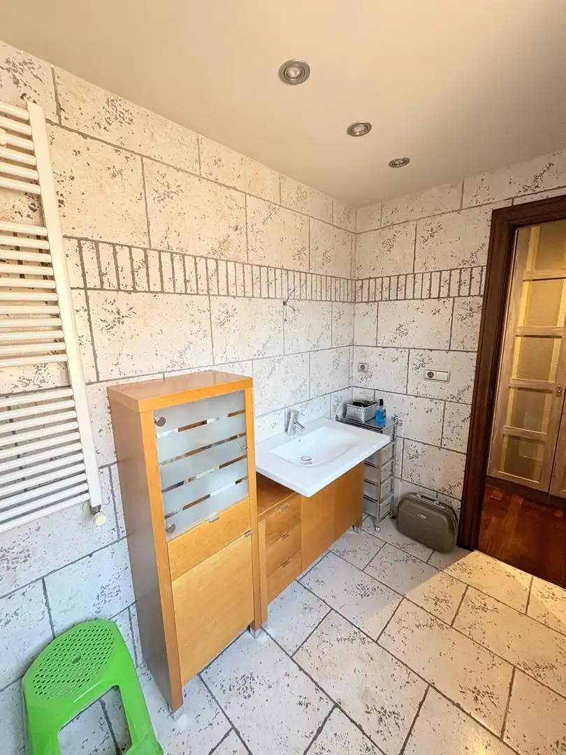 Bany de Casa o xalet en venda en Petrer amb Aire condicionat, Calefacció i Jardí privat