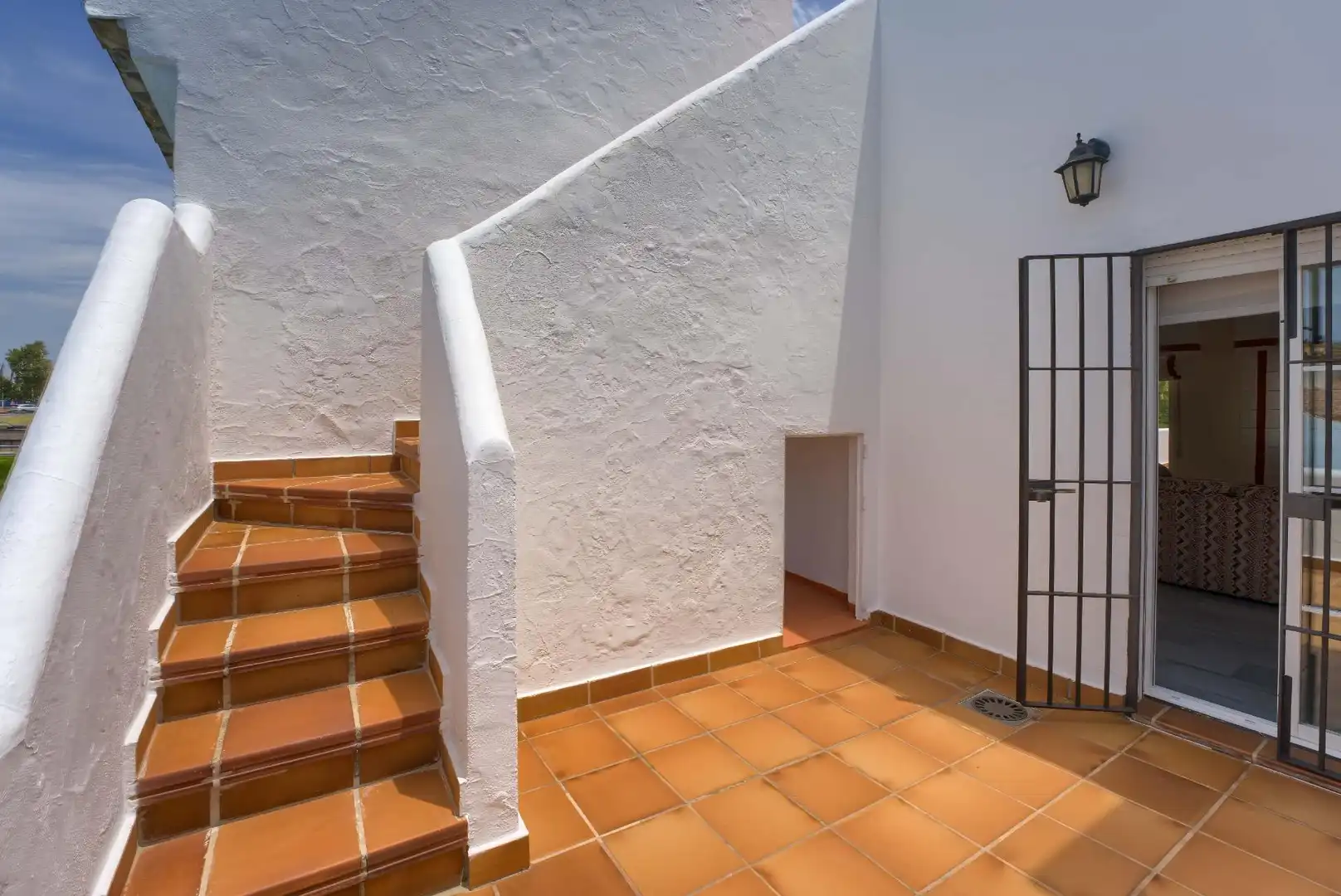 Houses for sale in Tomares  with Air Conditioner, Heating and Private garden