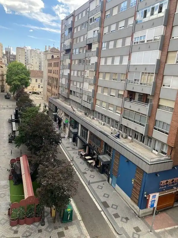 Appartamento con ascensore in affitto a Centro, imagen 15