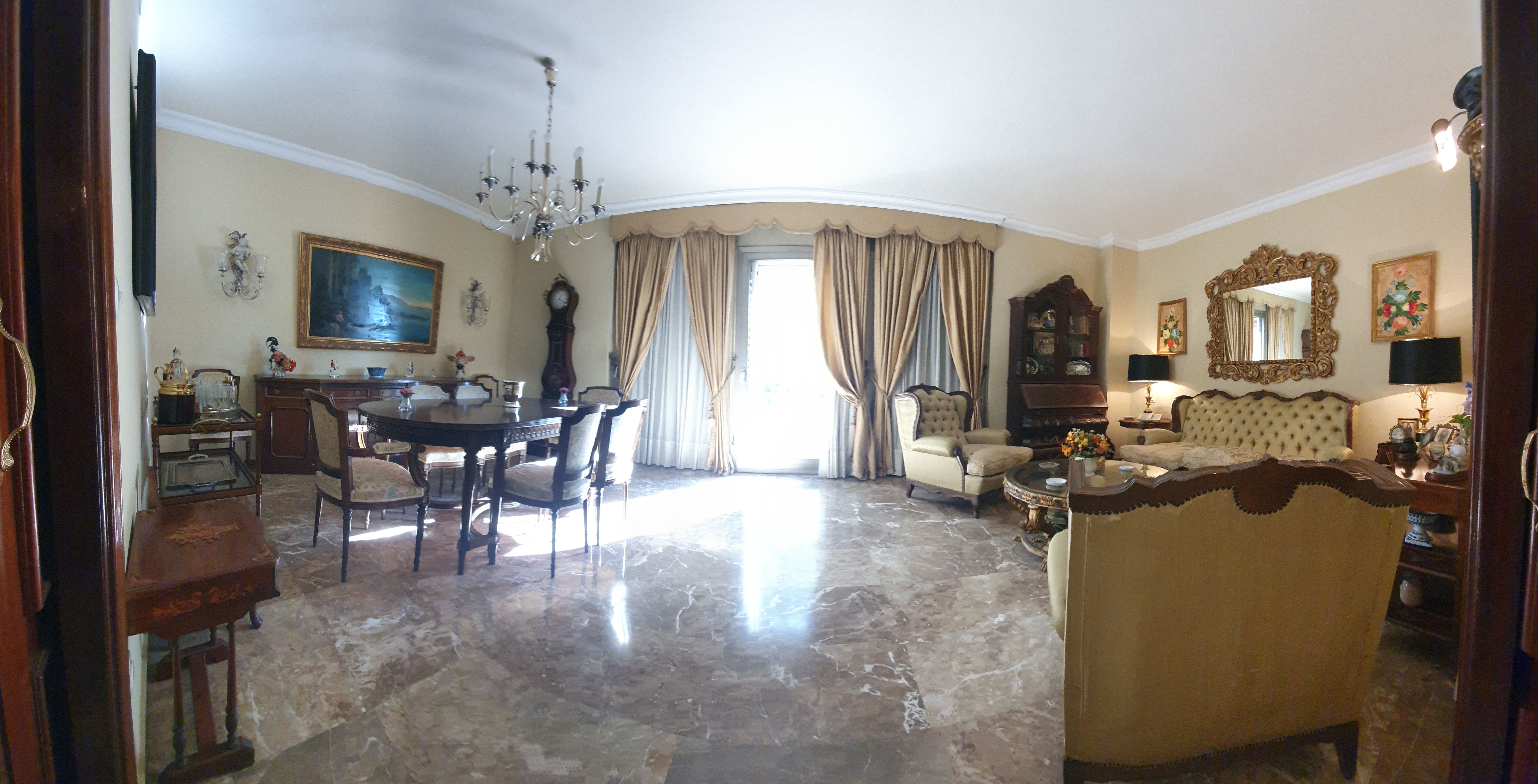 Living room of Flat for sale in  Sevilla Capital  with Air Conditioner, Terrace and Storage room