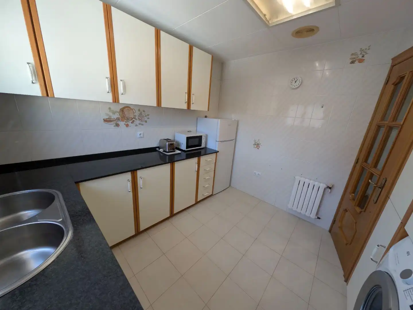 Flat for sale in Carrer de Sant Ermengol 0, imagen 4
