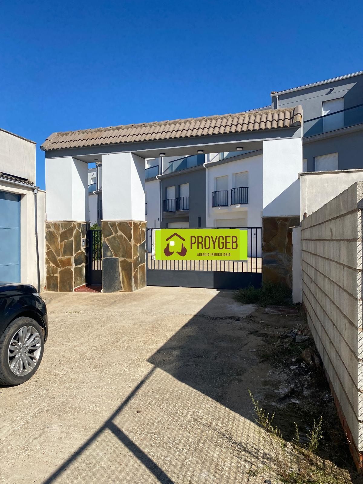 Single-family semi-detached for sale in EL CASTILLO, 78, Talarrubias