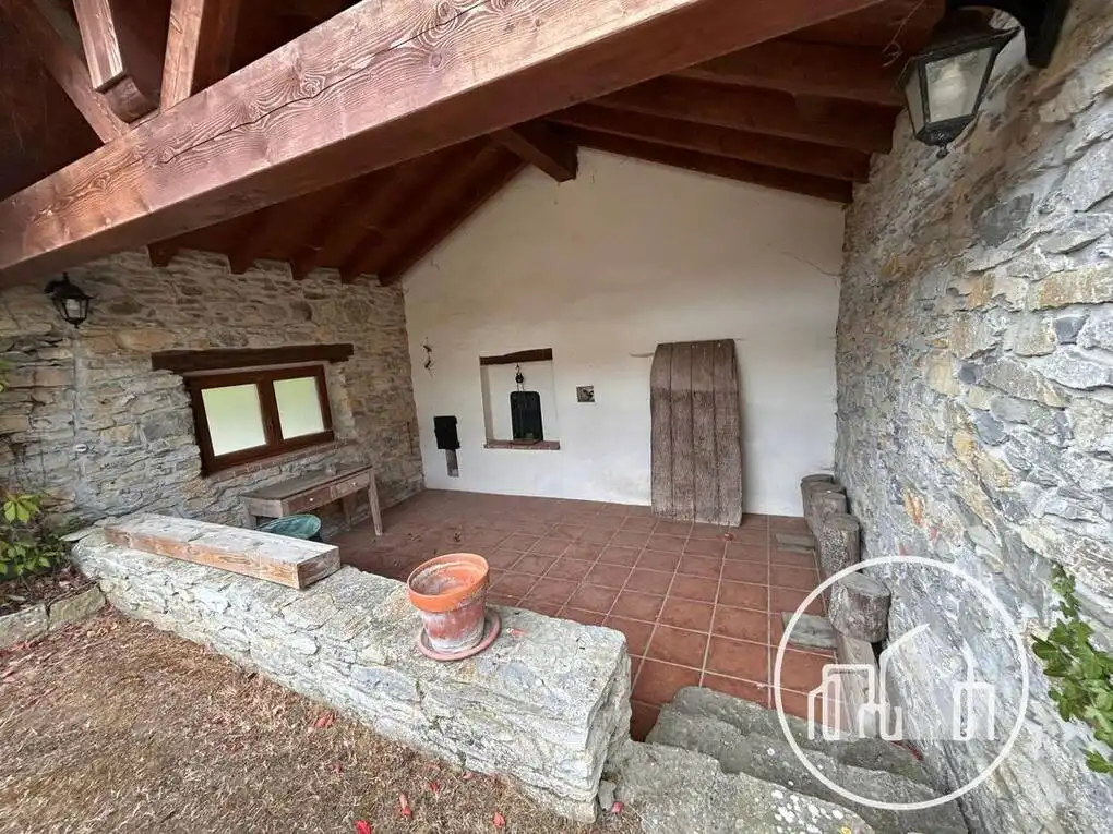 Casa con giardino in vendita a Valle de Losa, imagen 3