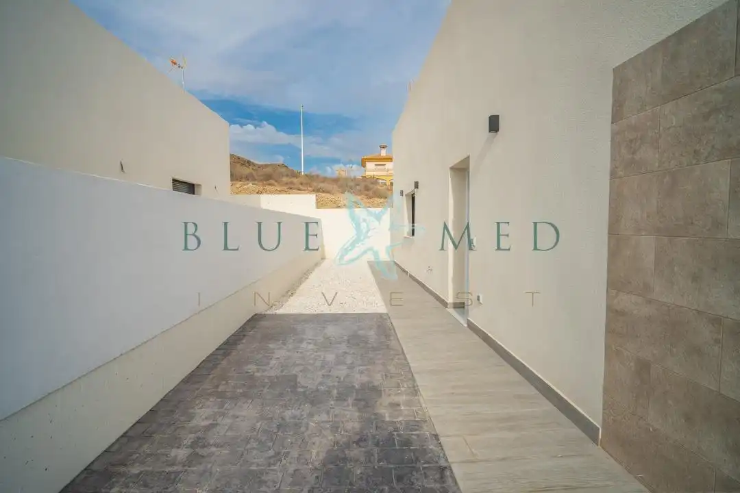 Chalet con piscina en venta en Calle Calle Silla de Posta, imagen 6