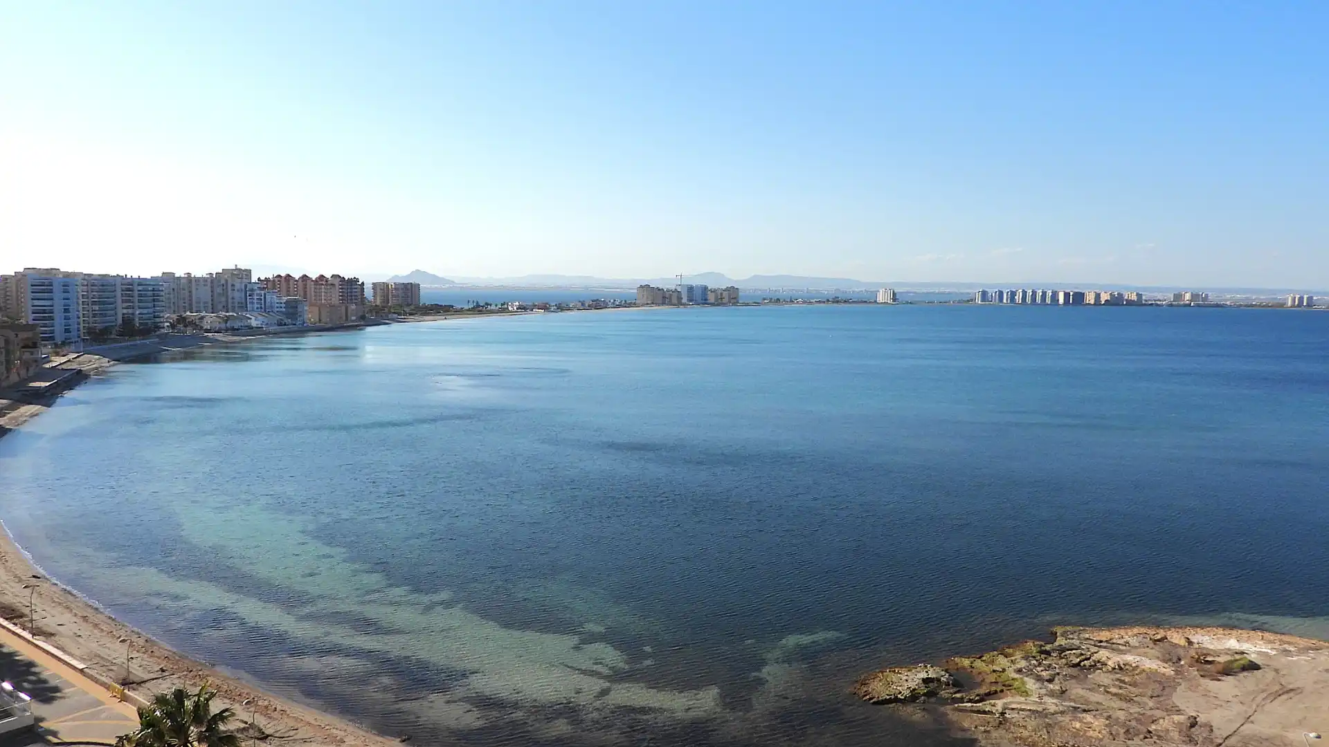 Vista exterior de Apartamento en venta en La Manga del Mar Menor con Calefacción, Terraza y Amueblado