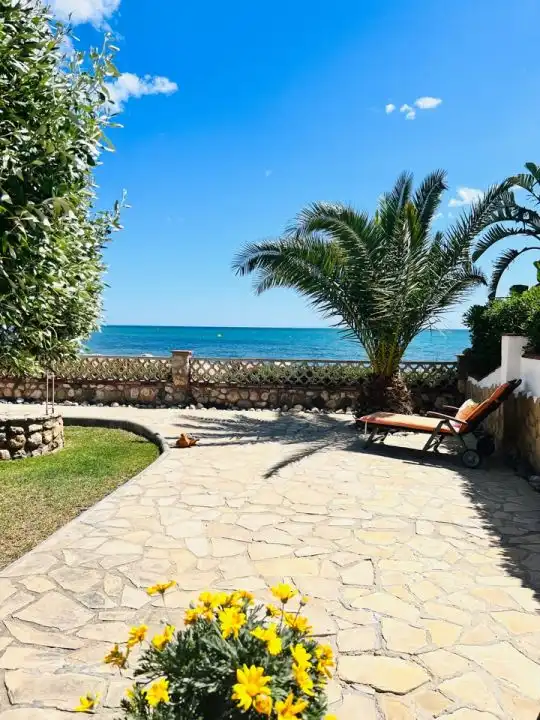 Houses for sale in Platja de Mont-roig