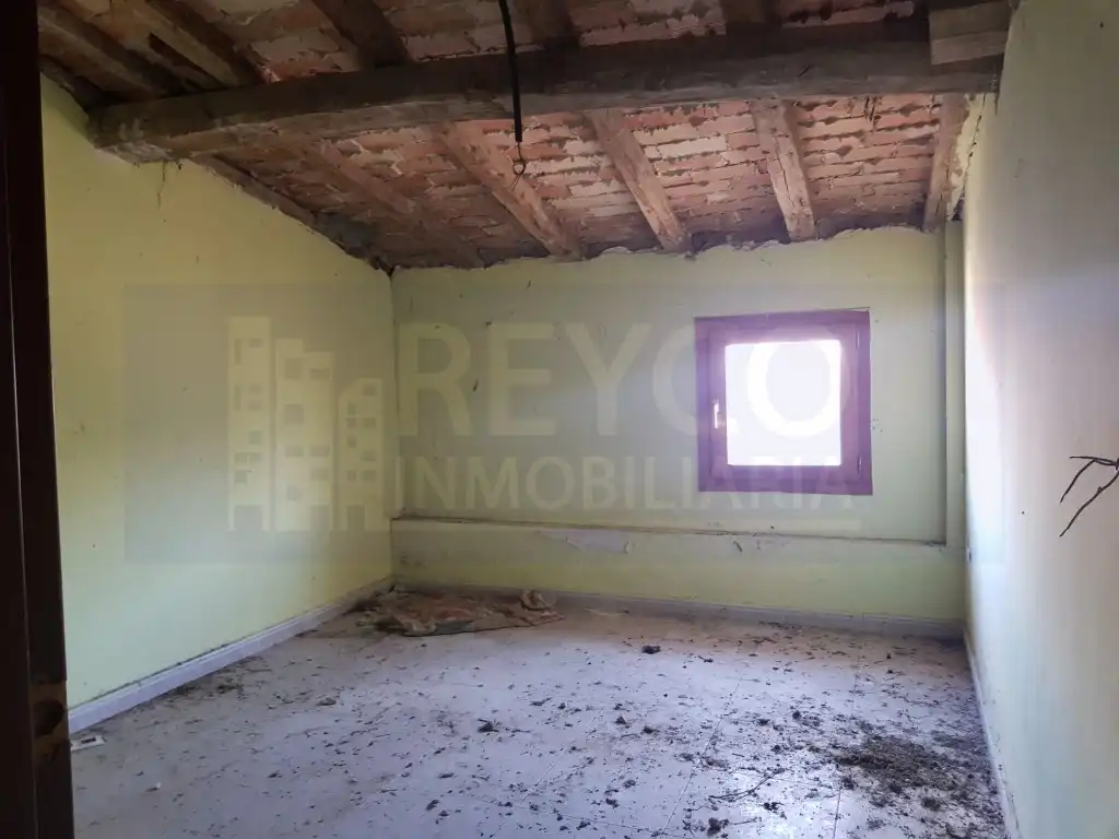 Casa adosada en venta en Zarratón