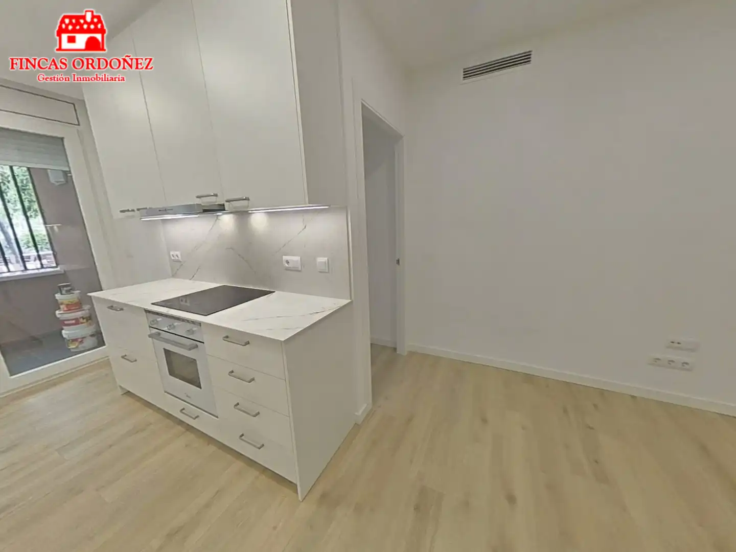 Küche von Wohnung zum Verkauf in Sant Andreu de la Barca mit Klimaanlage, Heizung und Balkon