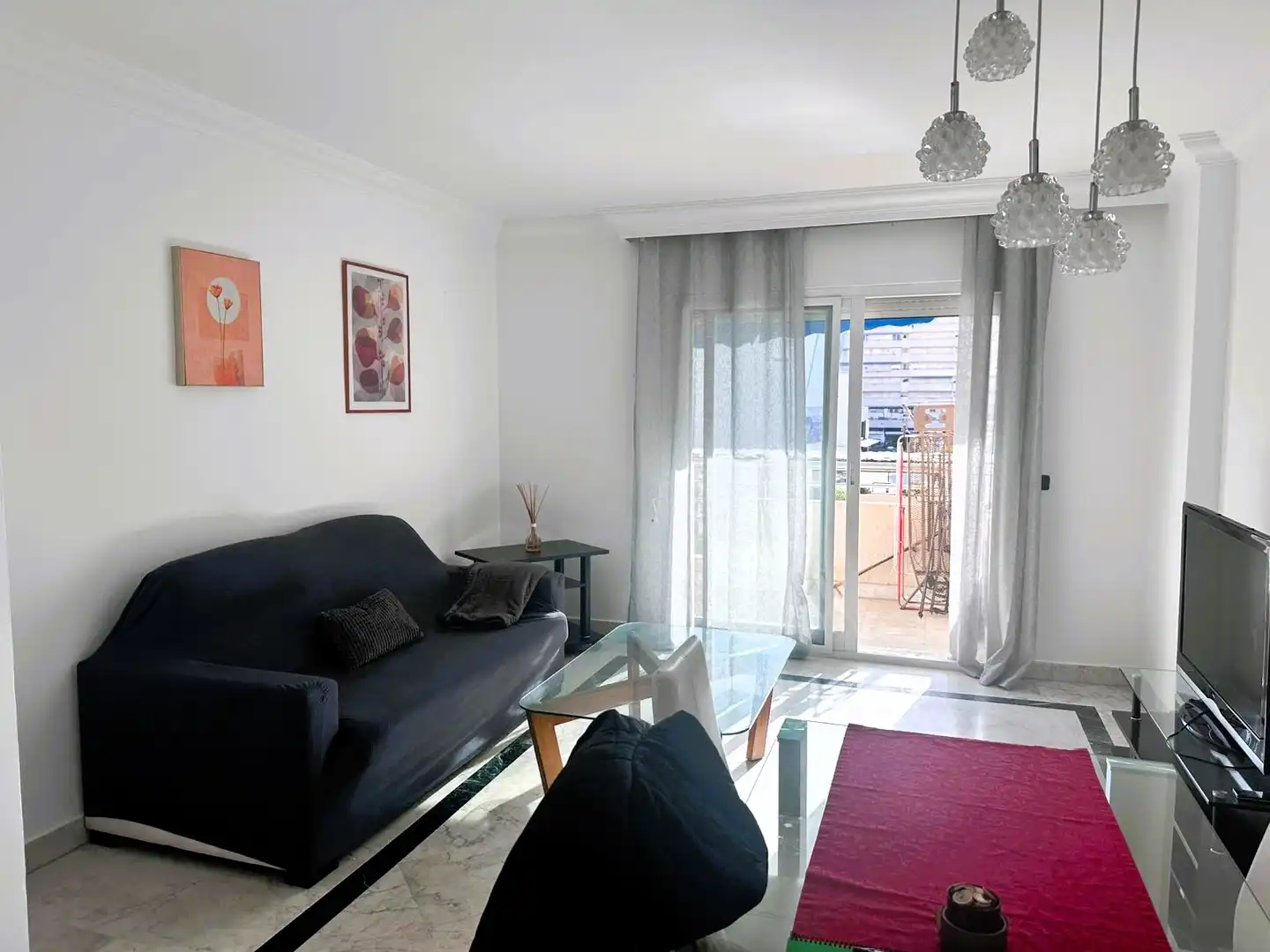 Sala d'estar de Pis en venda en Marbella amb Aire condicionat, Calefacció i Jardí privat
