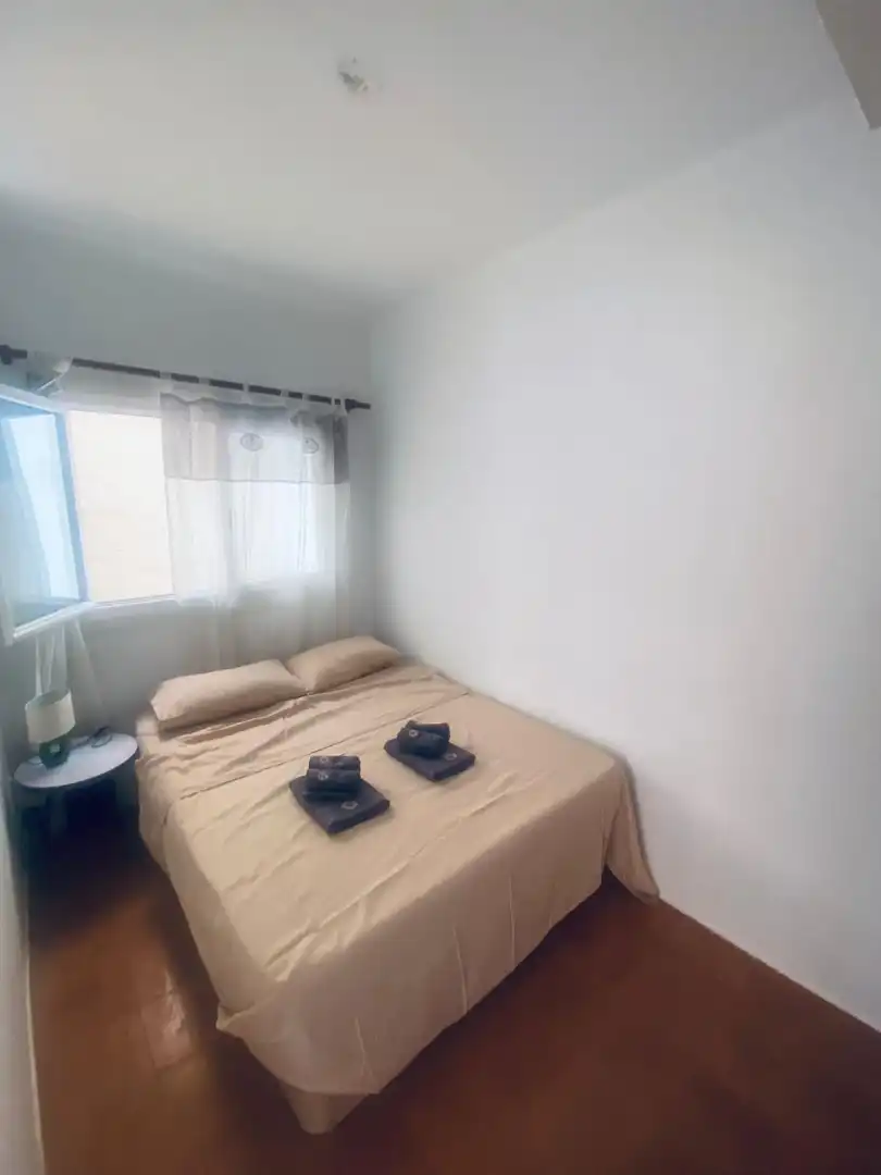 Apartament de lloguer a Carrer de la Sénia del Barral, Centre