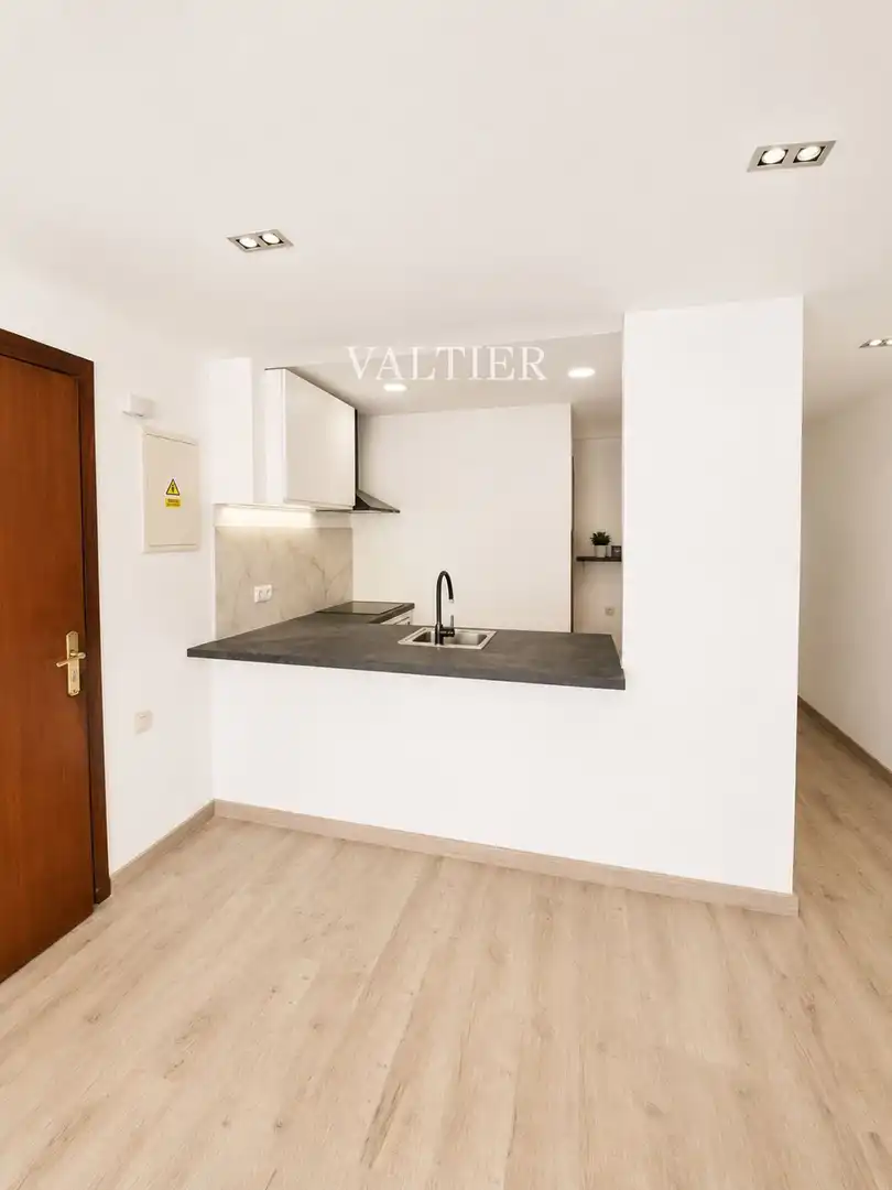 Cocina de Piso de alquiler en Valencia con Aire acondicionado y Terraza