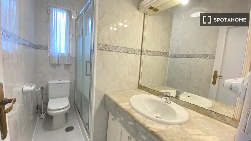 Habitació a Villaverde Alto