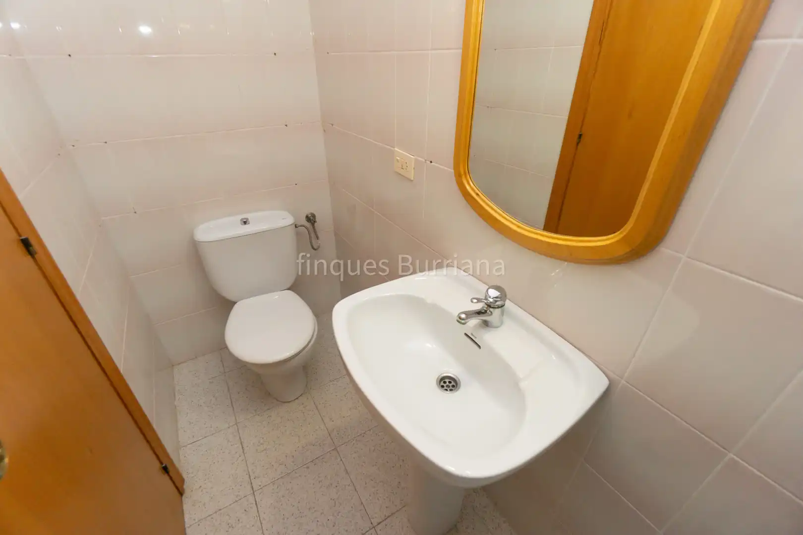 Baño de Piso en venta en Burriana / Borriana