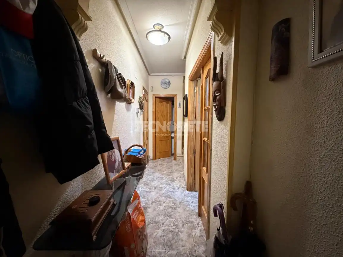 Casa aparellada amb terrassa en venda a C. la Virgen, imagen 31