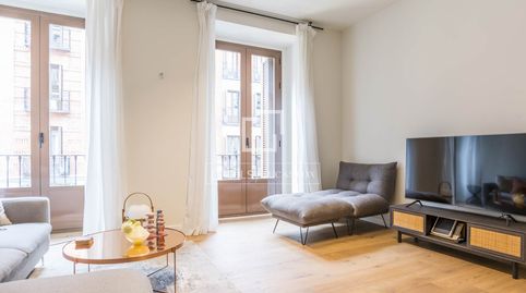 Piso de lujo exterior con 2 dormitorios y 2 baños en venta en la mejor zona de Trafalgar, Madrid., image 3