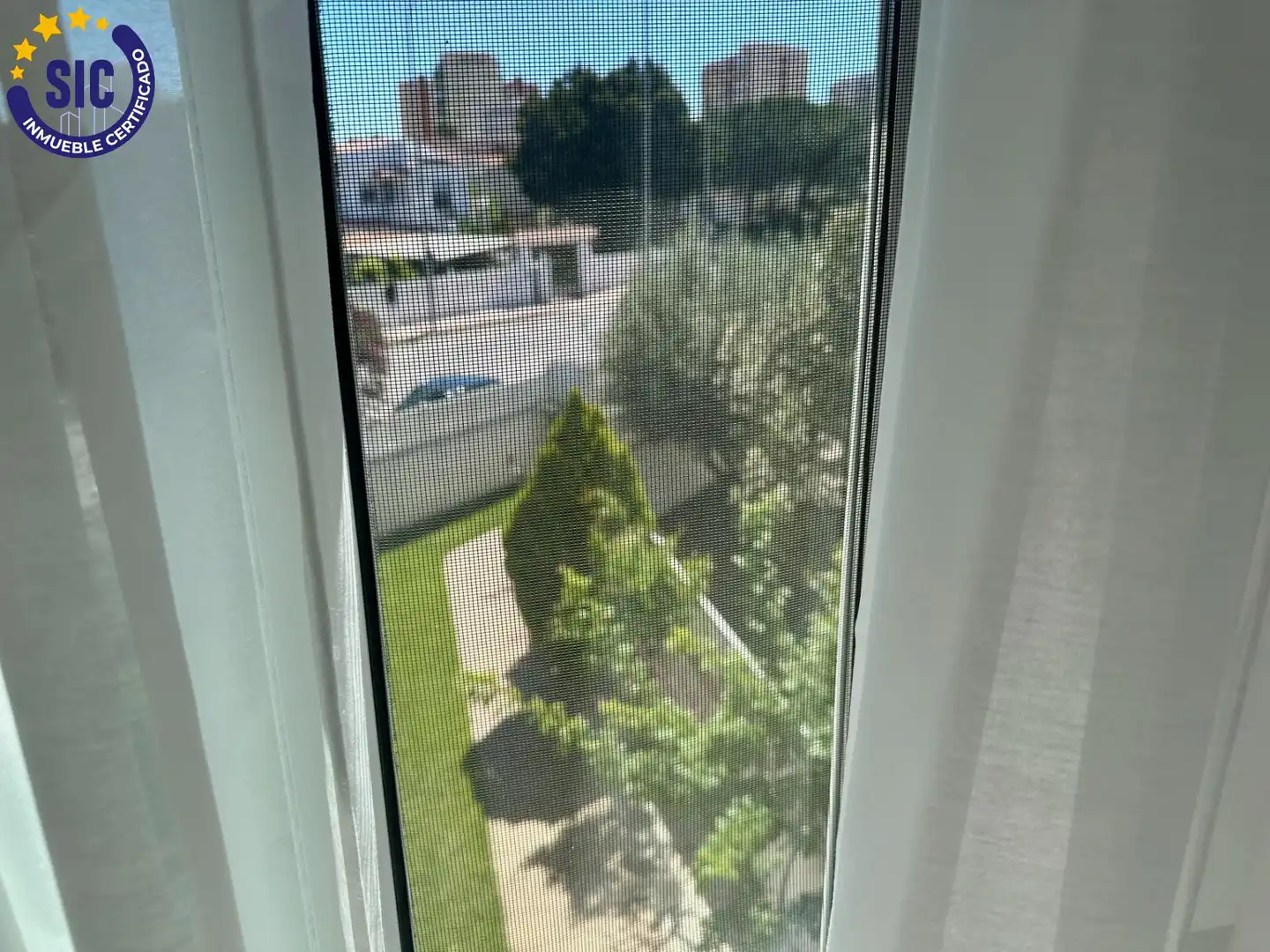 Vista exterior de Casa o xalet en venda en Benicasim / Benicàssim amb Aire condicionat, Jardí privat i Parquet