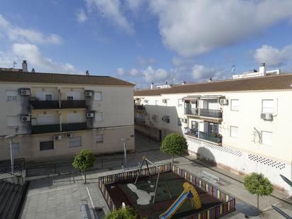 Vista exterior de Dúplex en venda en Gibraleón amb Traster