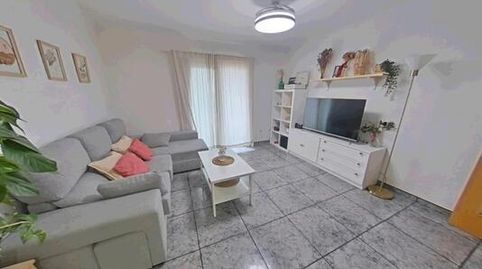 Foto 3 de Piso en venta en Santa Perpètua de Mogoda, Barcelona