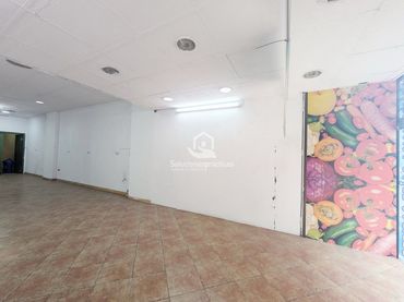Local comercial en venda a Peñamefecit - Avda Barcelona