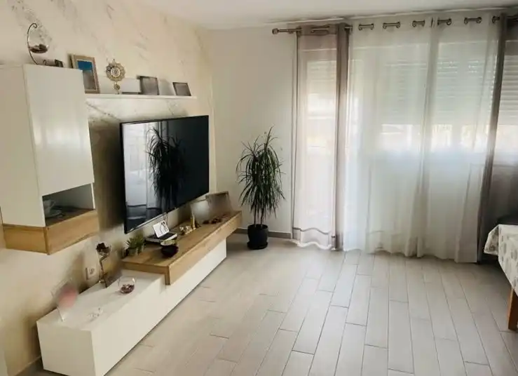 Wohnzimmer von Wohnung zum Verkauf in Antequera mit Klimaanlage, Abstellraum und Balkon