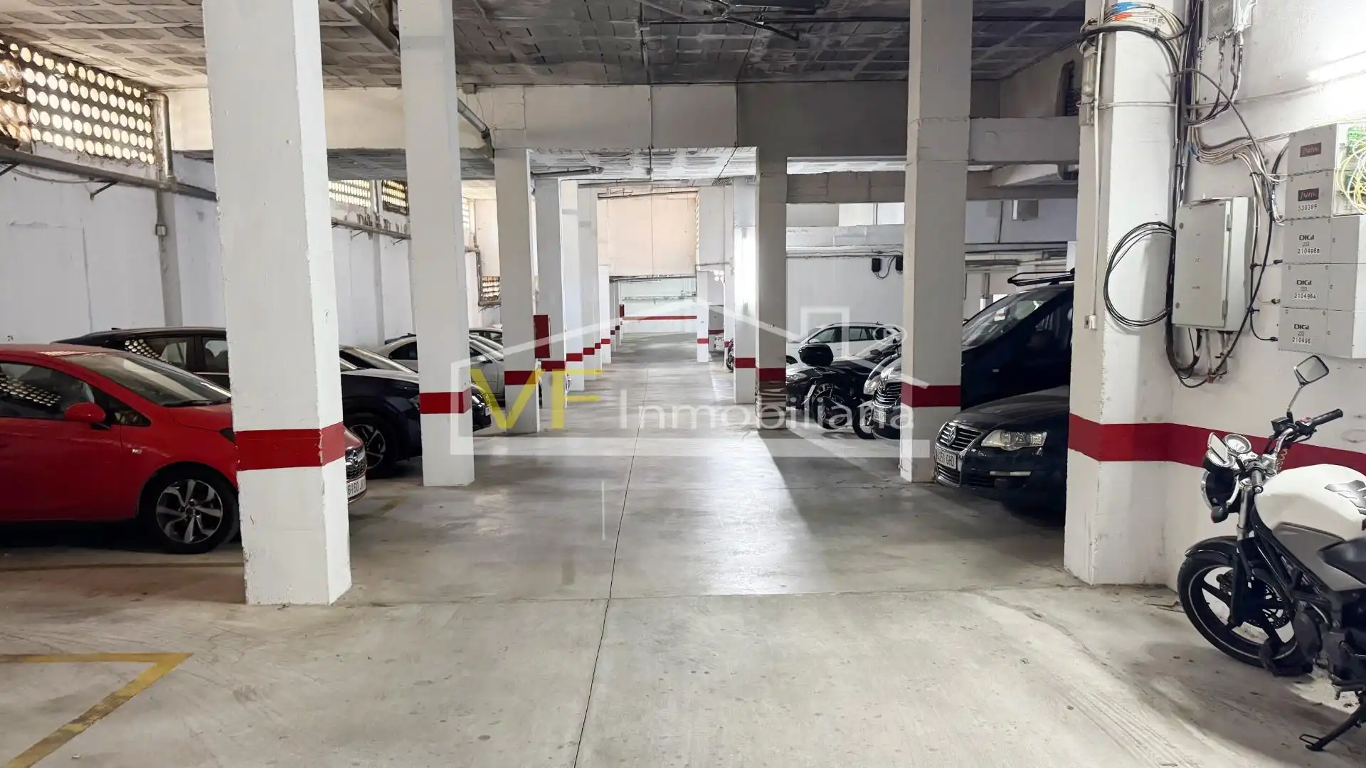 Parking de Piso en venta en Málaga con Aire acondicionado, Calefacción y Terraza